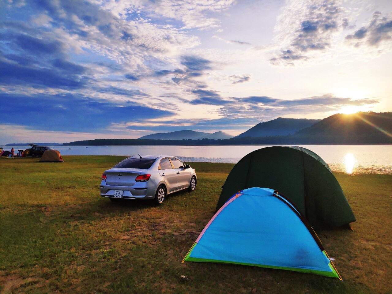 Hồ Dầu Tiếng camping