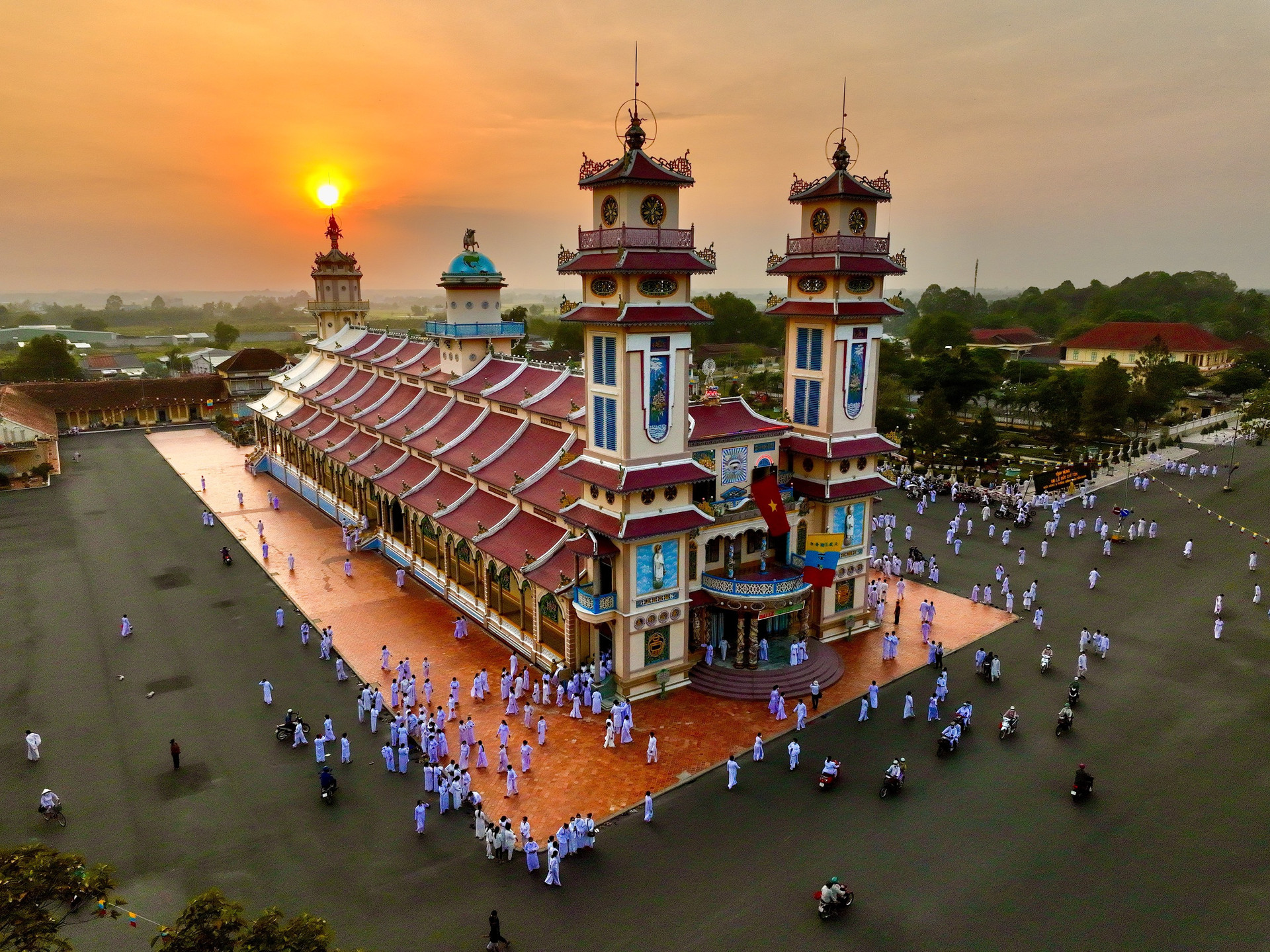 Toa-thanh-tay-ninh